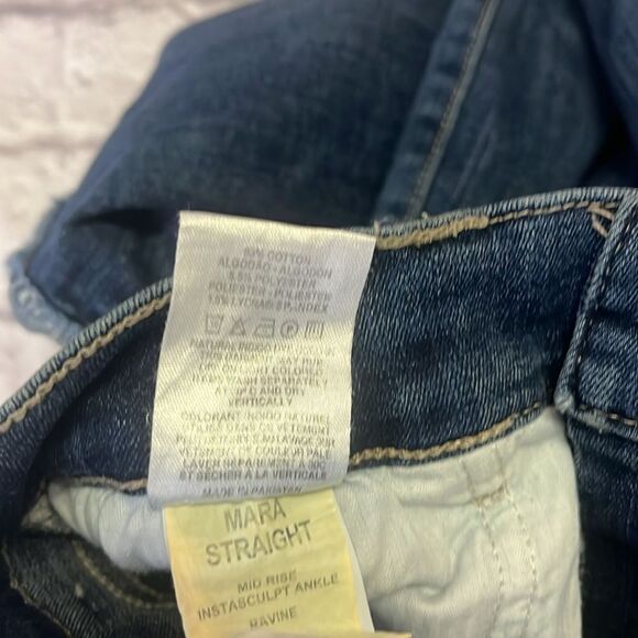 DL1961 Mara Straight mid rise instasculpt ankle jean - Picture 8 of 8